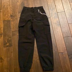 Junior girls Light weight cargo pants.